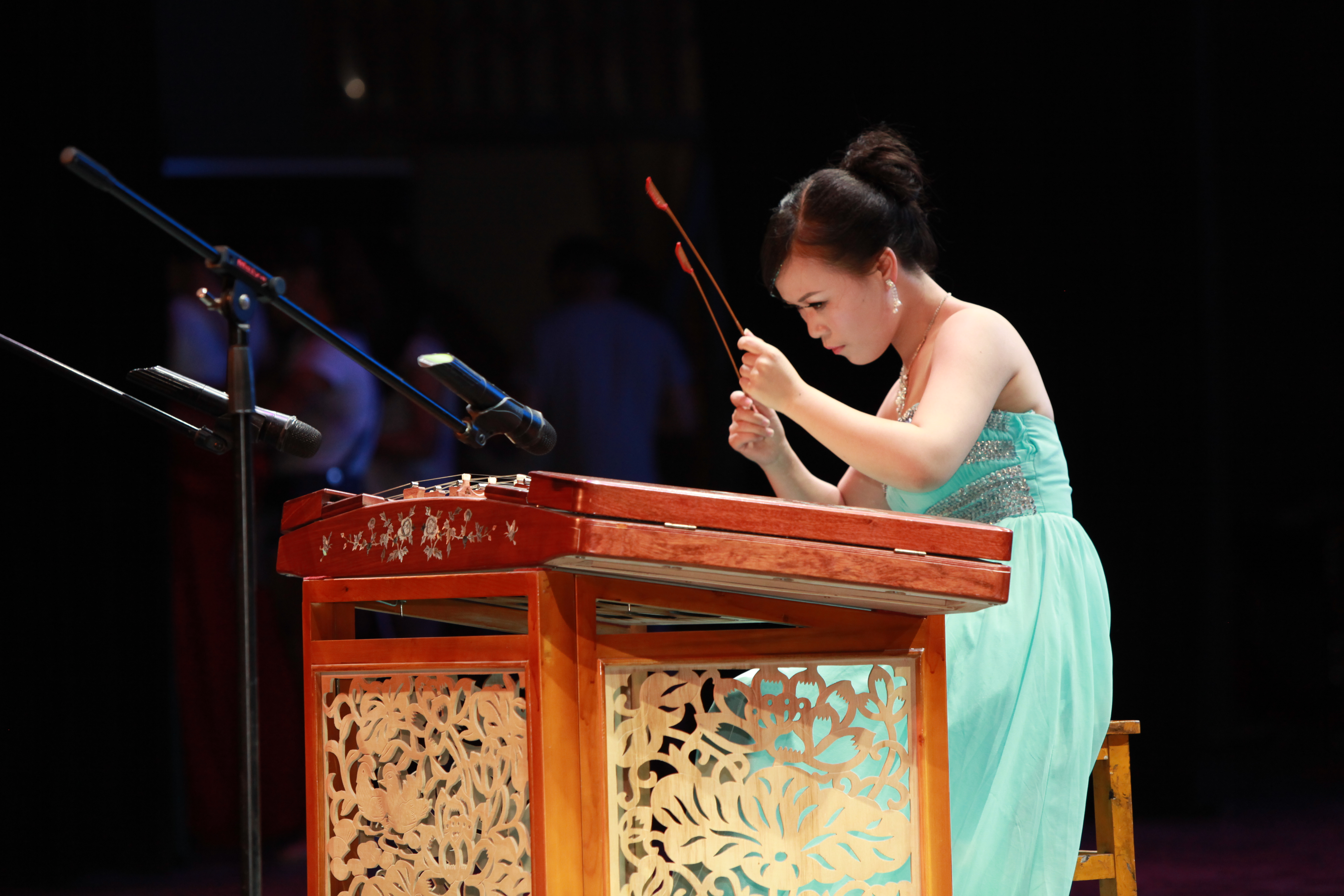 曹小佳.JPG