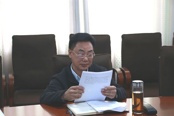 思政课座谈会06-6-6.jpg