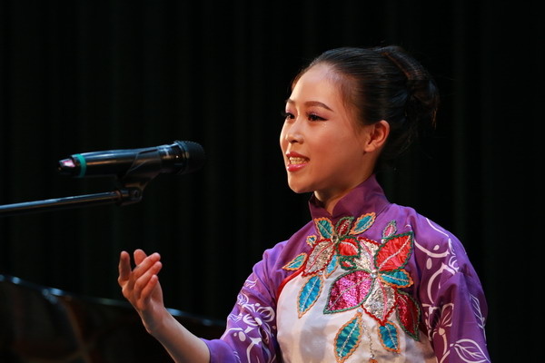 李莲莲2.jpg