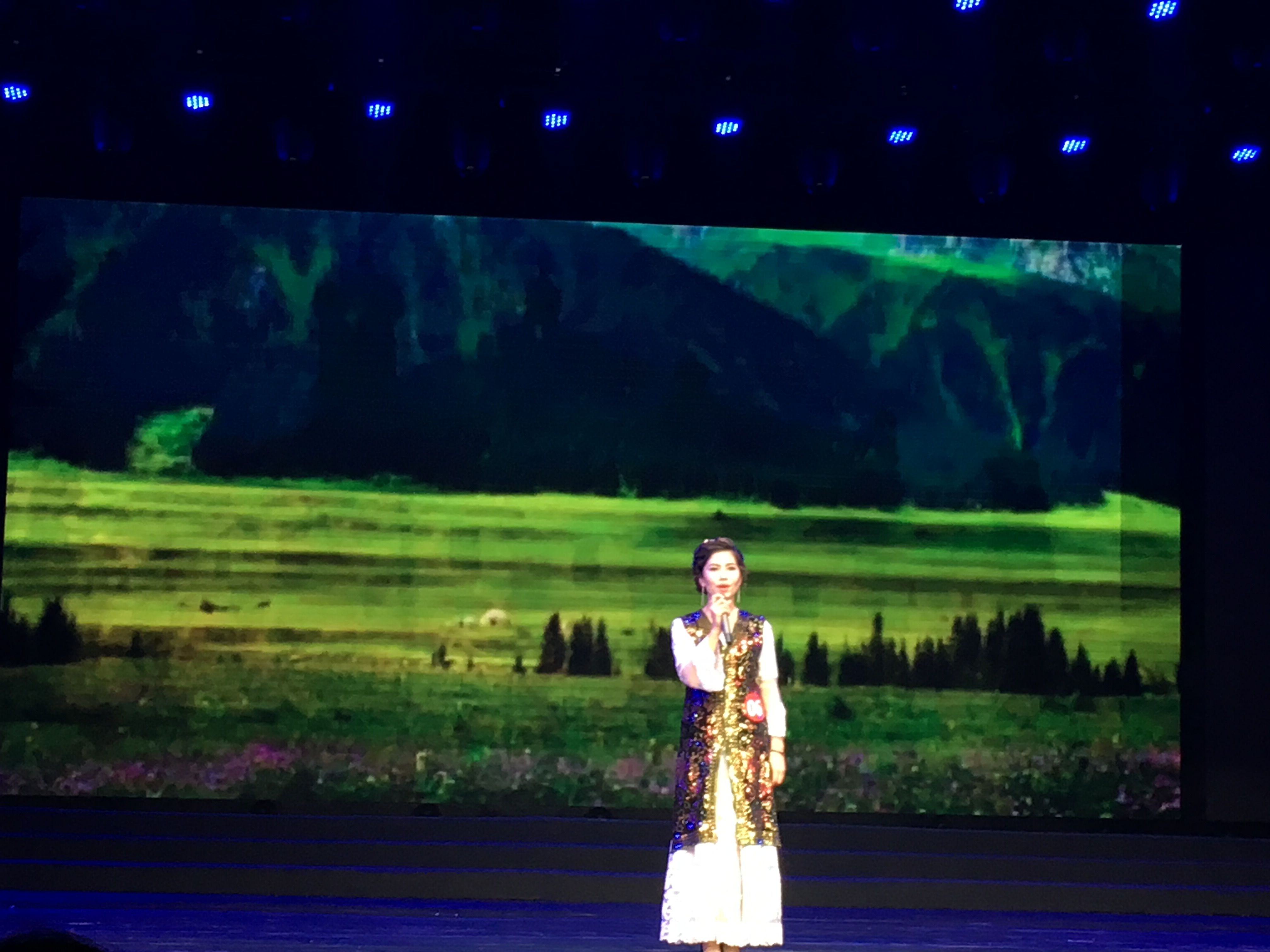 1演讲6.jpg